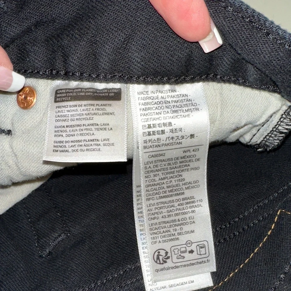 Levi's 501 Men's Straight Black Jeans